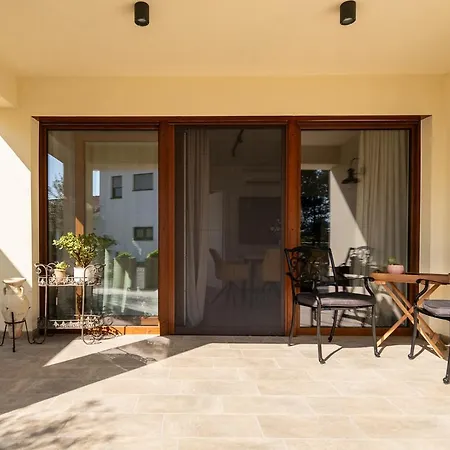 Apartments Kras 24 With Pool Sezana Exterior photo